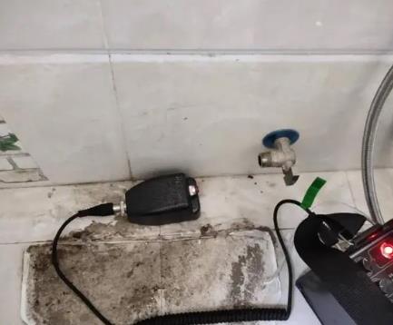 吉林屋顶漏水维修公司分享下卫生间漏水的危害及解决方法
